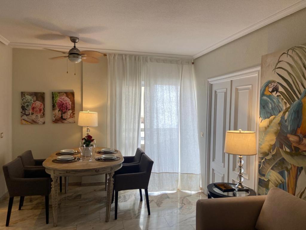 Precioso Apartamento Los Remedios Triana Plaza Espana Y Centro Historico Sevilla Buitenkant foto